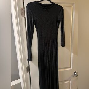 Skims Sleeve Maxi Dress